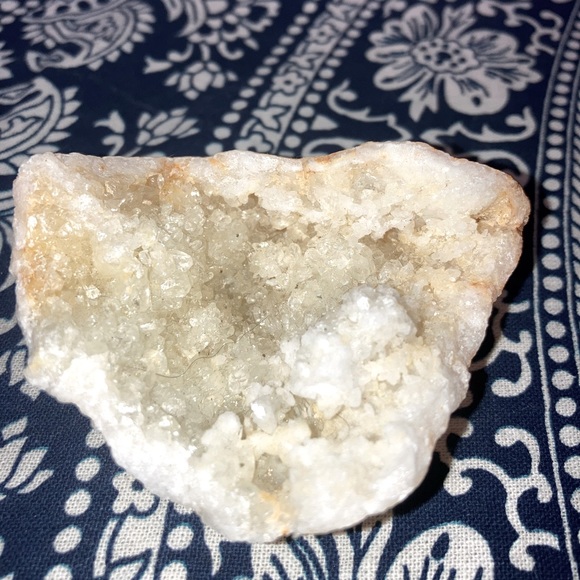 Quartz - Picture 2 of 3